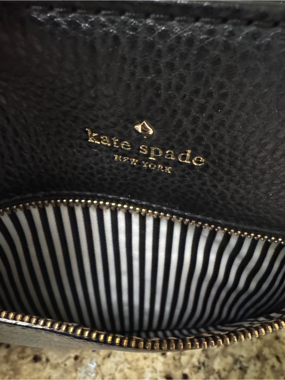 NWT kate spade Black Pebbled Leather Crossbody with Gold Hardware - Picture 6 of 7